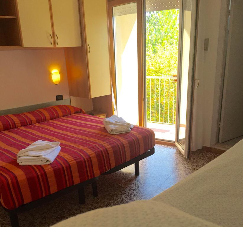 Hotel Mehari Riccione Oda fotoğraf