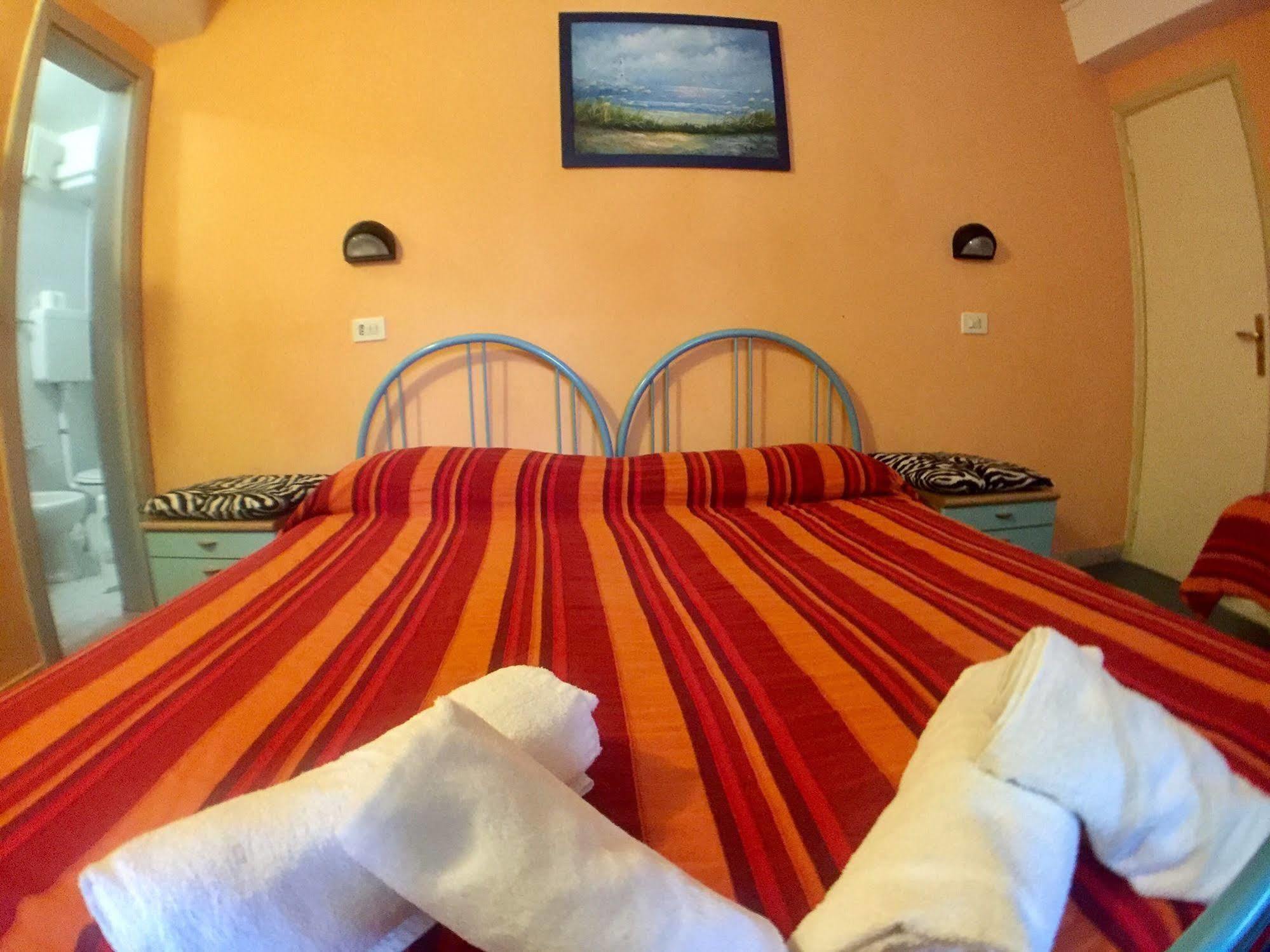 Hotel Mehari Riccione Dış mekan fotoğraf