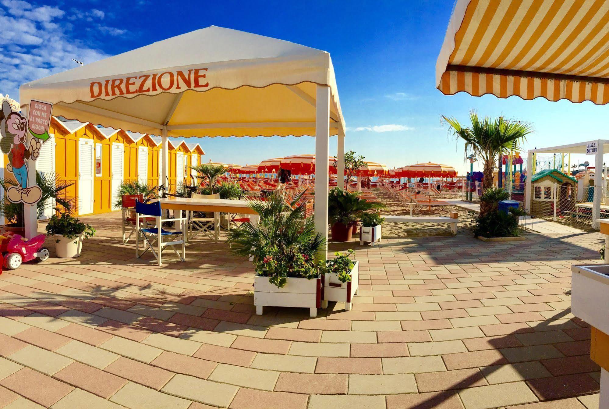 Hotel Mehari Riccione Dış mekan fotoğraf